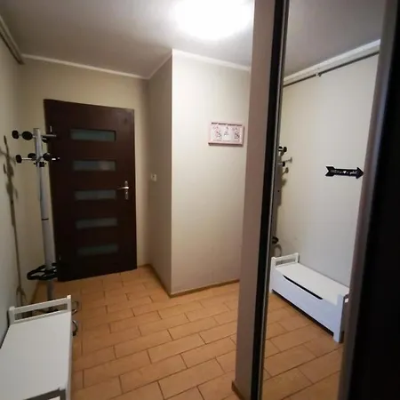 Apartament Moniuszki ムロンゴヴォ