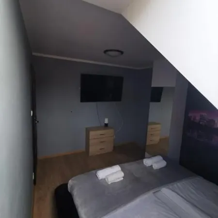 アパート Apartament Moniuszki *
